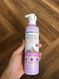 Mamaearth Conditioner (Free Listerine Mouthwash)