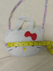 Hello Kitty mini sling