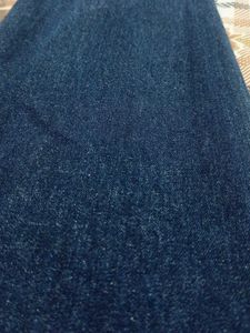 Levi&#39;s Dark Wash Denim Jeans