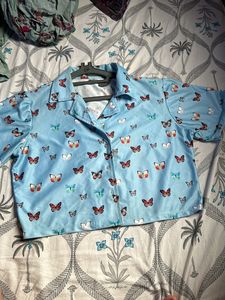 Butterfly top