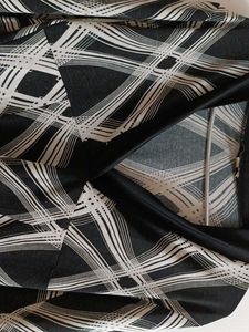 Abstract Print V-Neck Top