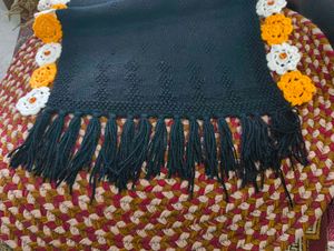 Woollen Black Shawl With Yellow &amp; White Flower