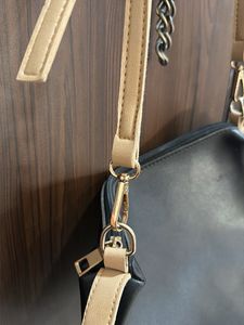 Chic Black Crossbody Bag