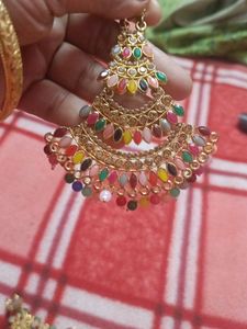 Punjabi Style Earring With Maang Tikka