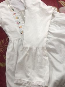 Elegant White Kurti frok