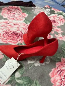 Stradivarius Red Pointed Heels