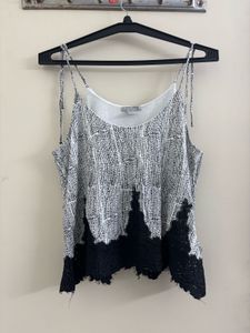 H&amp;M SHOE-TIE SLEEVES LACE TOP