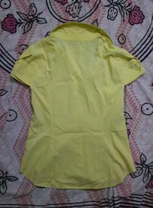 y2k yellow shirt