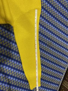 H&amp;M Crop Jumper Yellow