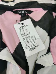 Trendy Geometric Print Top