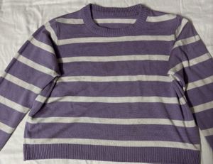 TRENDS LAVENDER STRIPPED CROPPED SWEATSHIRT