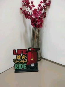 Table Decor Office Desk Showpiece