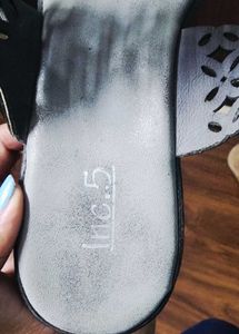 Inc5 Metallic Silver Wedge