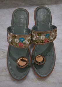 Ethnic Wedge Heels 40