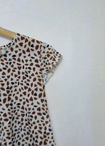 Trendy New Animal Print Cap Sleeve Top