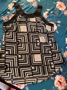 Geometric Print Top
