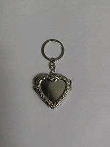 Heart Mirror Keychain C
