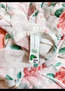 Newme Mesh Floral Lace Trim Cami Top