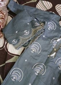 A Party Wear Kurta Set With Pants nd Dupatta