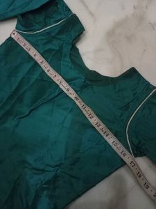 Elegant Green Ethnic Gown