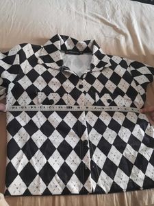 Checkered Short Sleeve Shirt 32 bust size