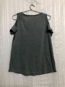 Arizona Jean Co. Grey Top