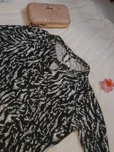 Y2K Cheetah Print Top! Trendy Top