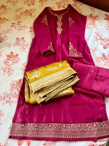Beautiful Rani Kurta Set ♥️