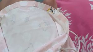 Cute Bear Print Top