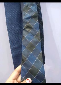 man blue blezer