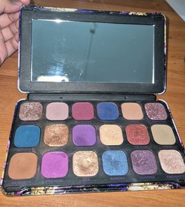 Makeup Revolution Eye Shadow
