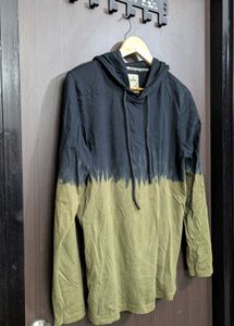 A Medium Size Wrogn Funky Look Casual Tees