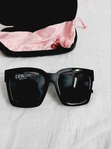 Oriflame Chic Black Square Sunglasses