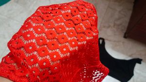 Neted Top