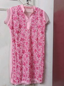 Pink Floral Embroidered Kurti