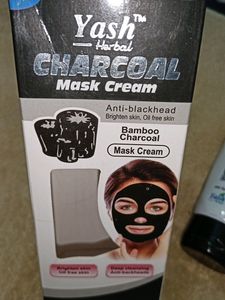 CHARCOAL MASK CREAM