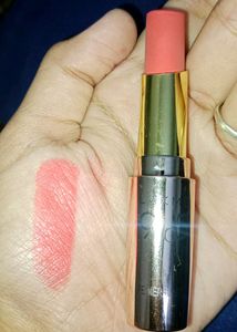 LAKME PRIMER MATTE LIPSTICK