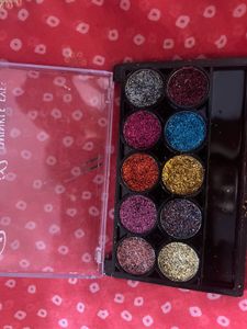 Glitter eyeshadow