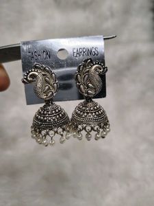 Oxidised Jhumki With White Pearl