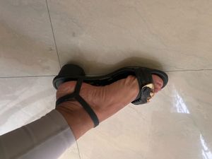 Black Chain Detail Sandals
