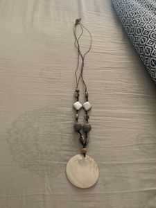 Boho Chic Shell Pendant Necklace
