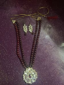 Elegant Necklace Set