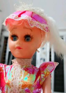 Beautiful Barbie doll!