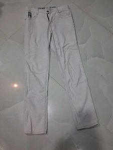 Stylish White Jeans
