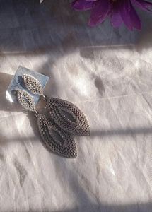 Preety Stoned Earring