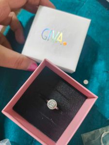 GIVA Silver Zircon Sunshine Halo Ring