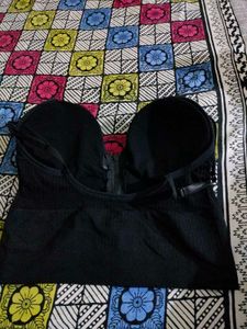 Black Zip-Up Ribbed Crop Top