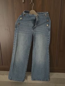 Wide Leg Button Jeans