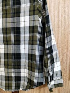 Checked Casual Shirt UNISEX 🖤
