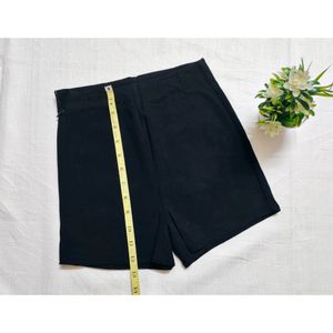 Kids Black 🖤 High waisted Skin tight Short